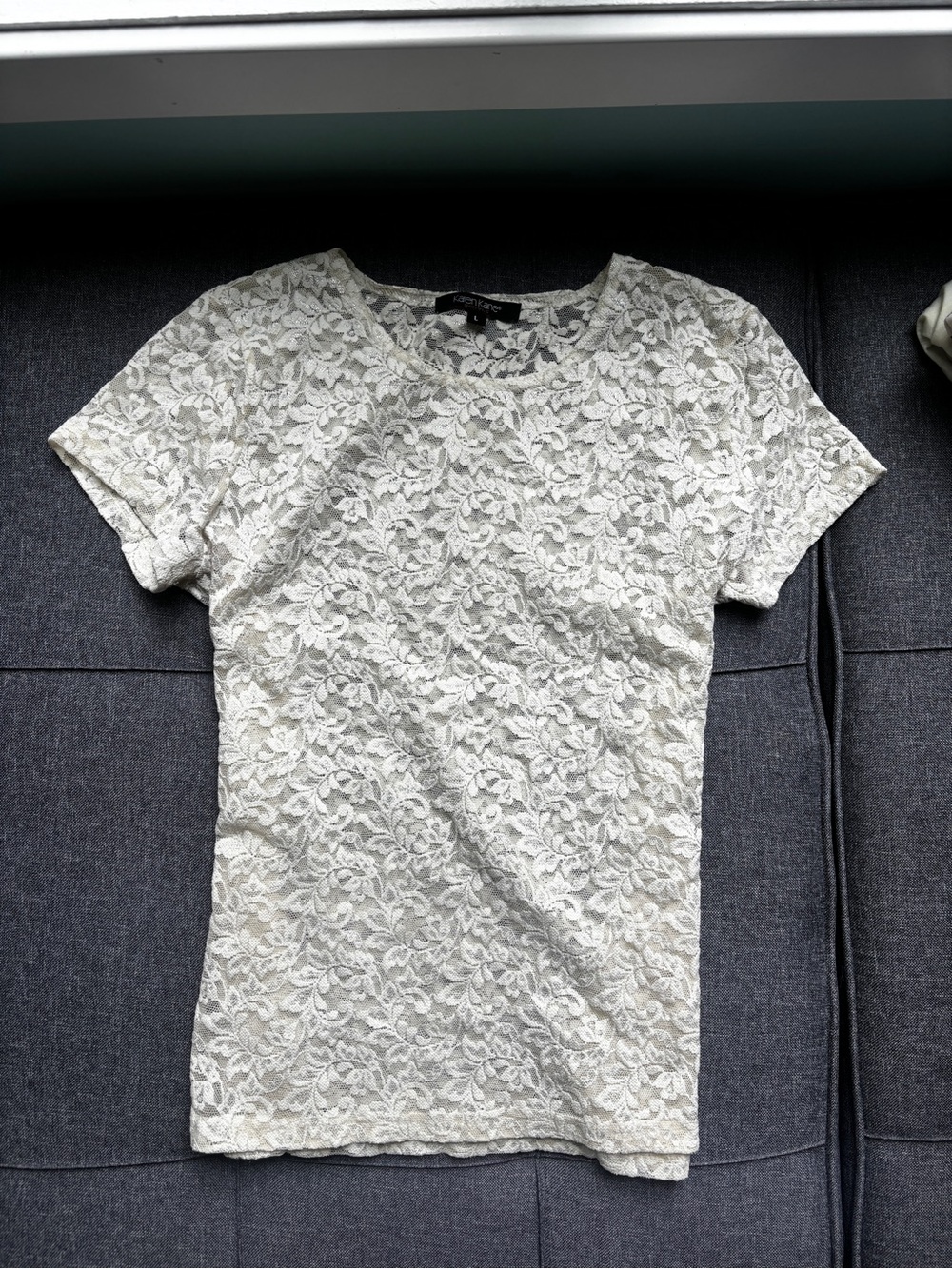 Karen Kane Cream Floral Lace Short Sleeve Top